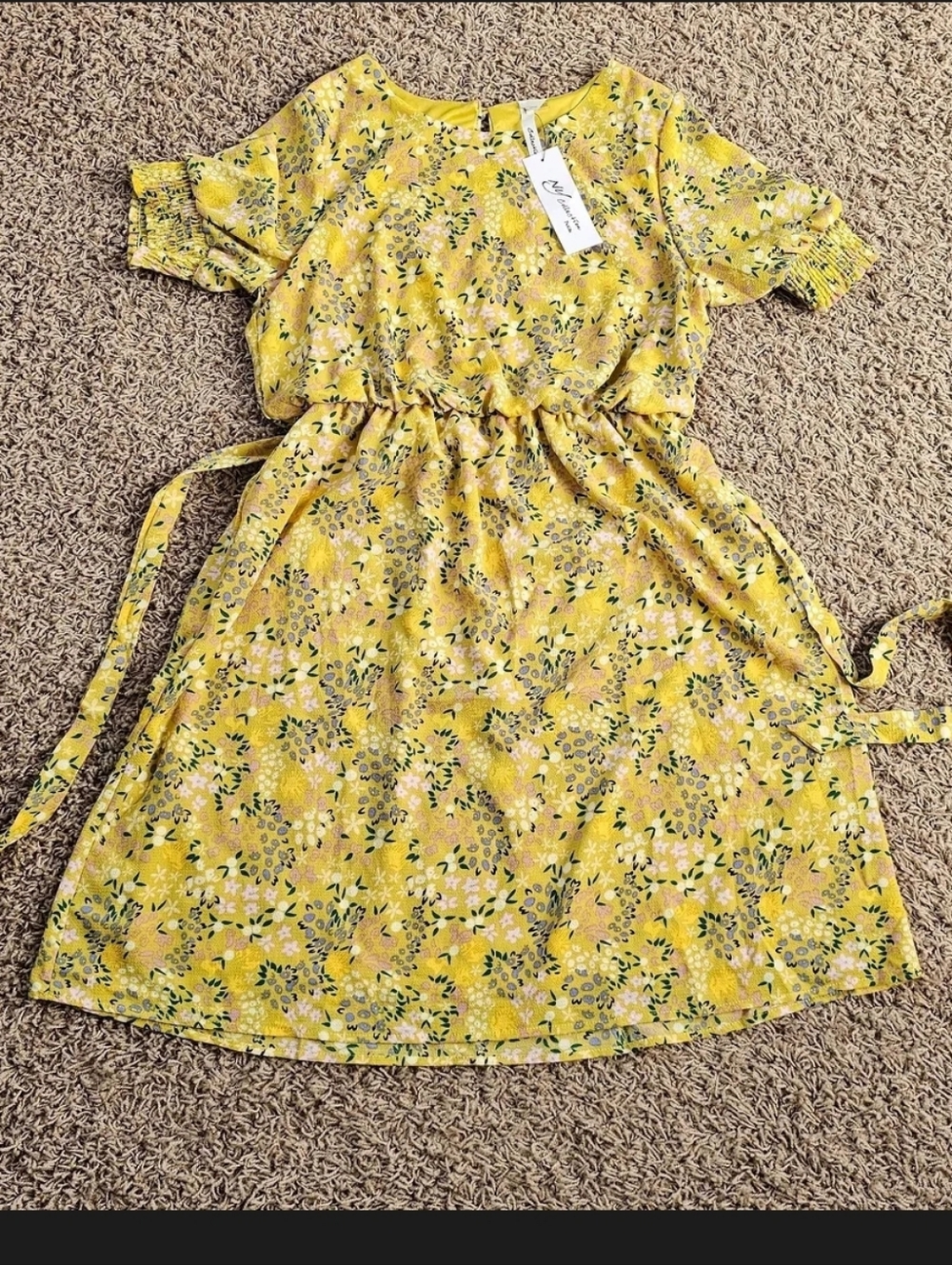 NWT NY Collection Dress Floral Yellow Knee Length Large Elastic Waist Bohemian - Picture 3 of 4